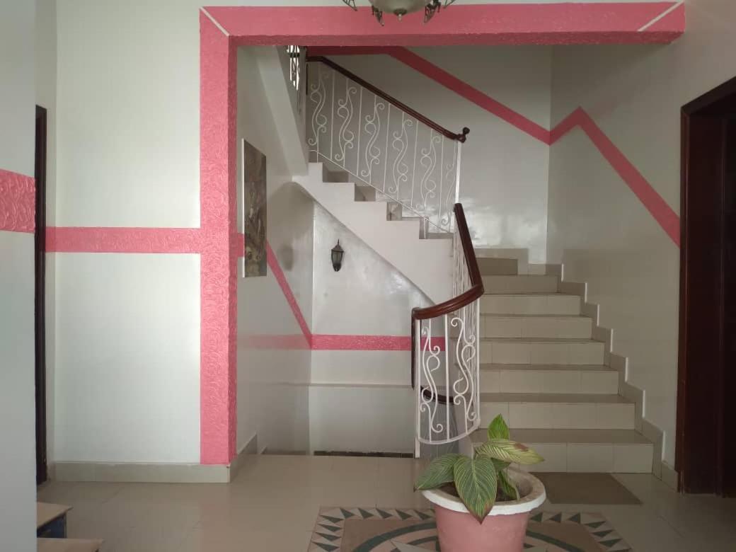 Residence Les Calanques Dakar Extérieur photo