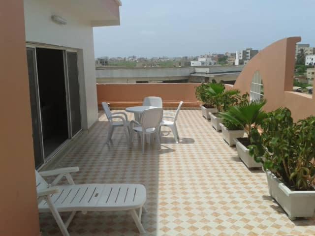 Residence Les Calanques Dakar Extérieur photo